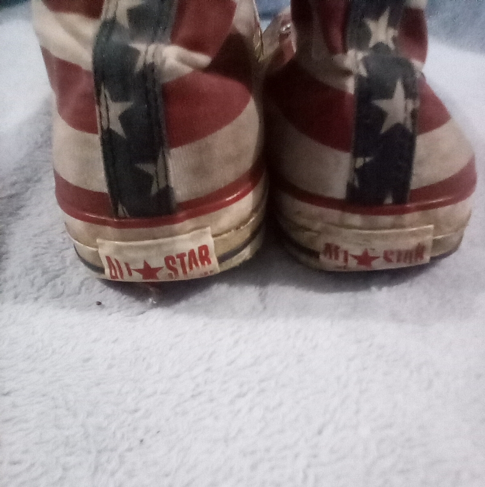 🗽Distressed American Flag Converse All Stars (No Laces), Size 11🗽 - Picture 8 of 9
